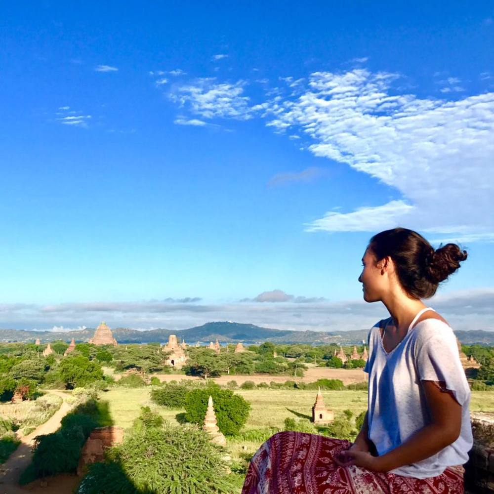 Meet your Posher, Stella